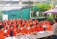 Khóa học cấp chứng chỉ cây xanh Học viên tham gia lớp bồi dưỡng kỹ thuật trồng và chăm sóc cây xanh