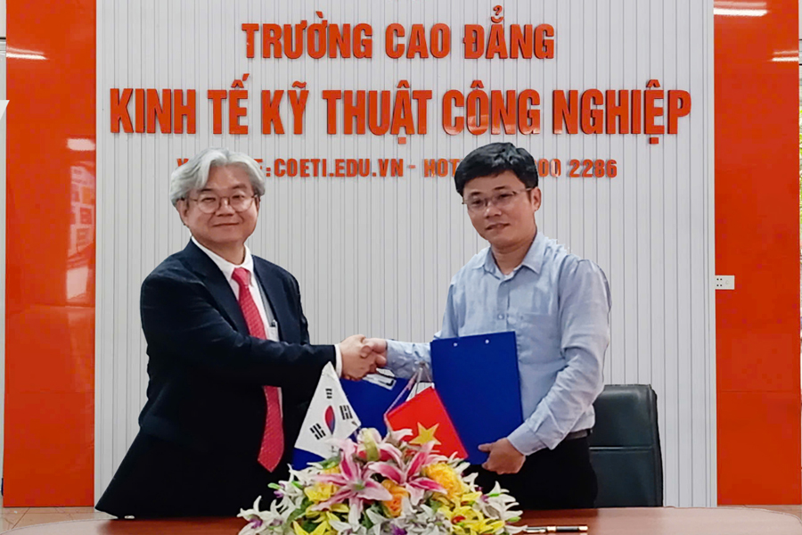 Ký hợp tác với Trường đại học Dongseo - Hàn Quốc