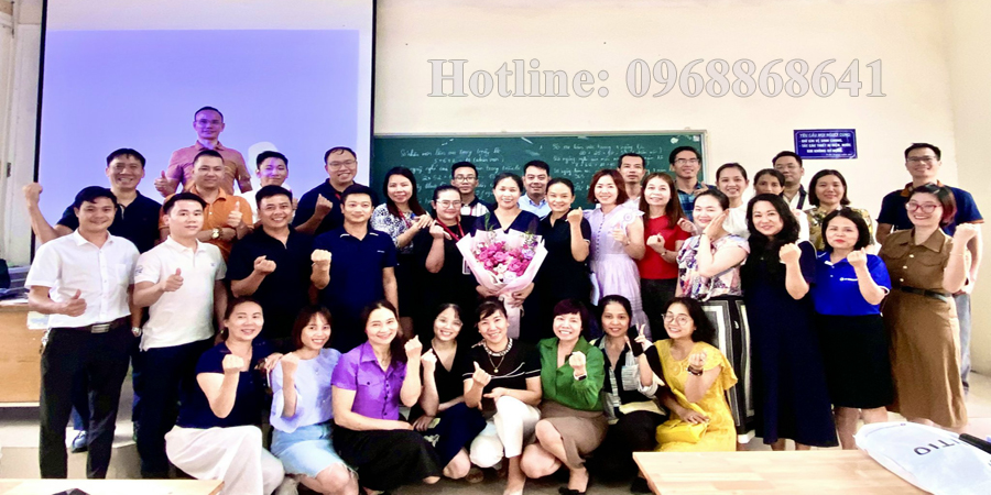 học viên khóa nghiệp vụ tư vấn du học